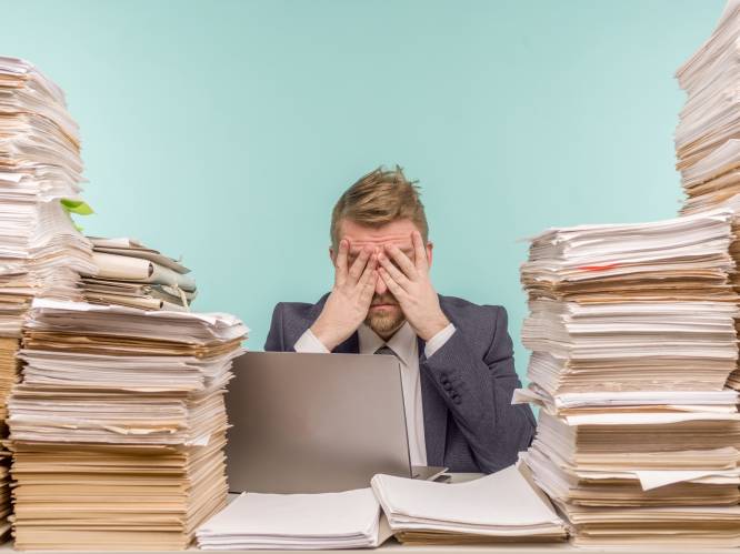 "Perfectionisten zijn gevoeliger voor burn-out”: dit zijn vijf symptomen van stress en zo voorkom je dat je overwerkt raakt