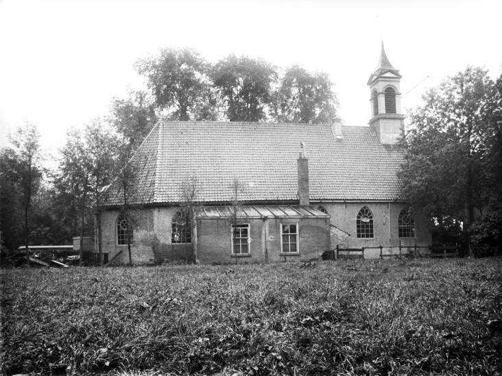 Het sociale leven in het 18e-eeuwse dorp Dubbeldam: Predikant Martinus Bosschaert ‘kwam op voor de gewone Dubbeldammers’