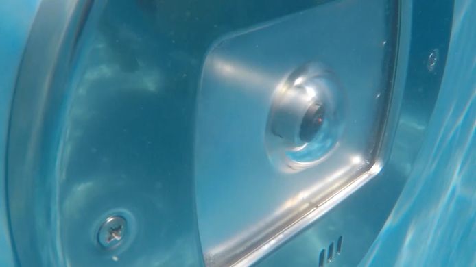 Slimme onderwatercamera's detecteren of iemand verdrinkt