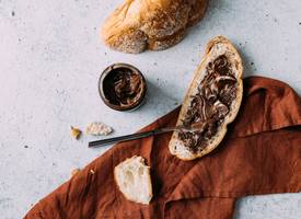 Deze gezonde Nutella maak je met slechts 4 ingrediënten