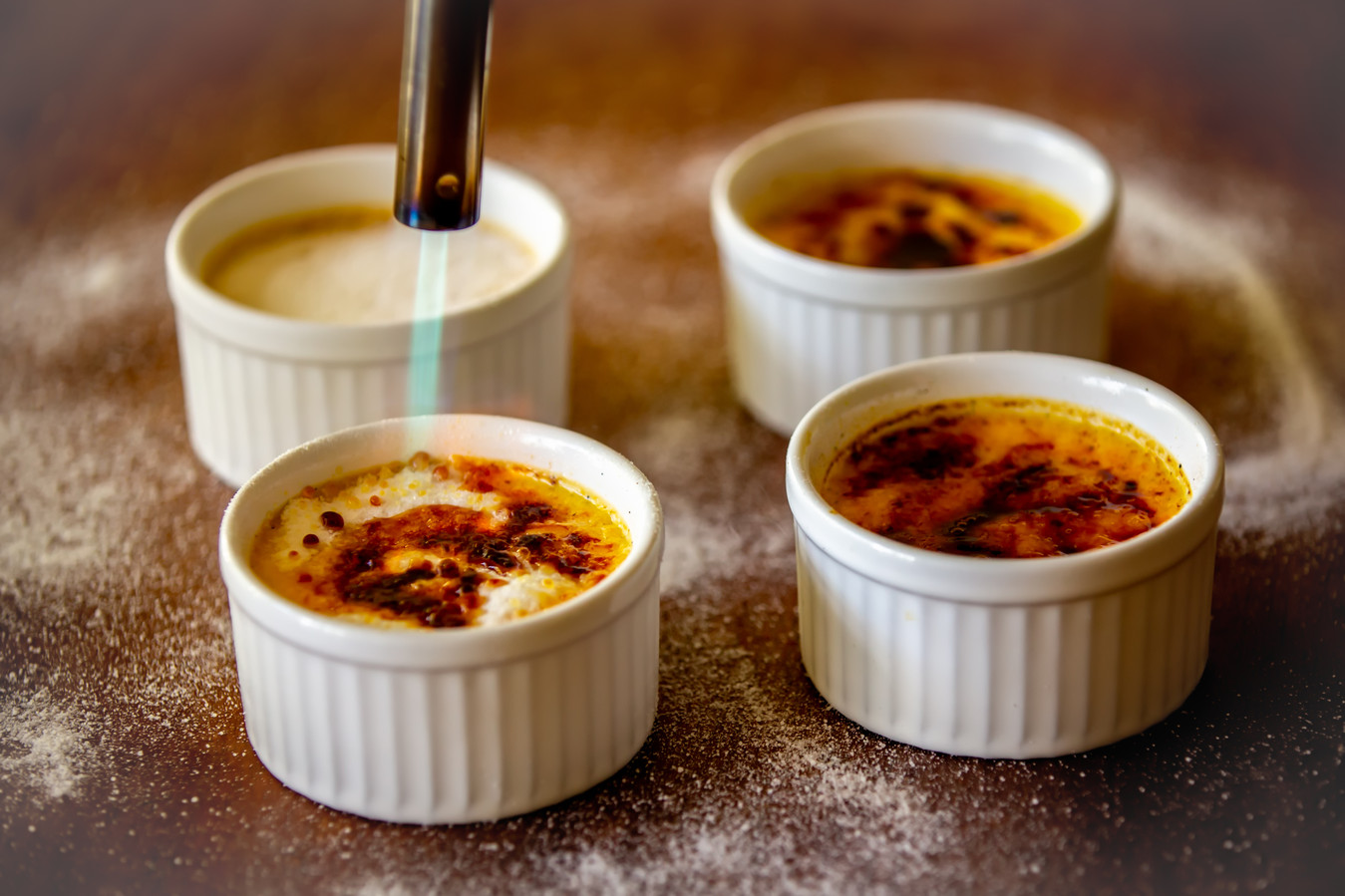 Hoe krijg je die perfecte ‘krak’ bij de crème brûlée? En hoe je voor de ideale pudding