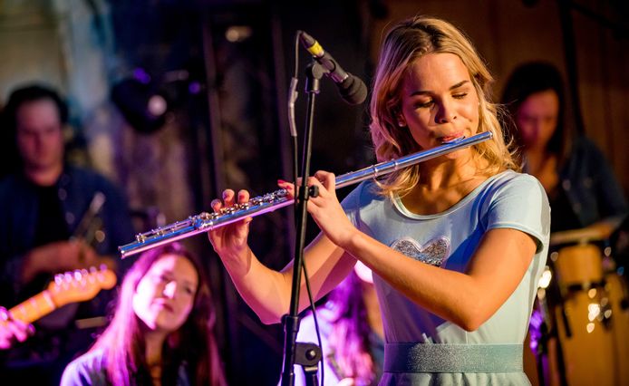 Zeldzame Beelden In Overal K3 Toen Ons Klaasje Nog Alieke Heette Showbizz Hln Be