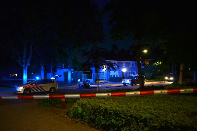 Man Die 7 Jaar Onterecht Vastzat Voor Ogen Van Dochter 15 Neergestoken Door Pools Stel Binnenland Ad Nl