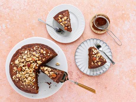 Wat Eten We Vandaag: Chocoladecake met hazelnoten