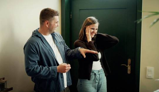 Toen Fenna de wasmachine eenzaam bij de garagedeur zag staan, kwam dat ‘toch even binnen’: dit was aflevering 2