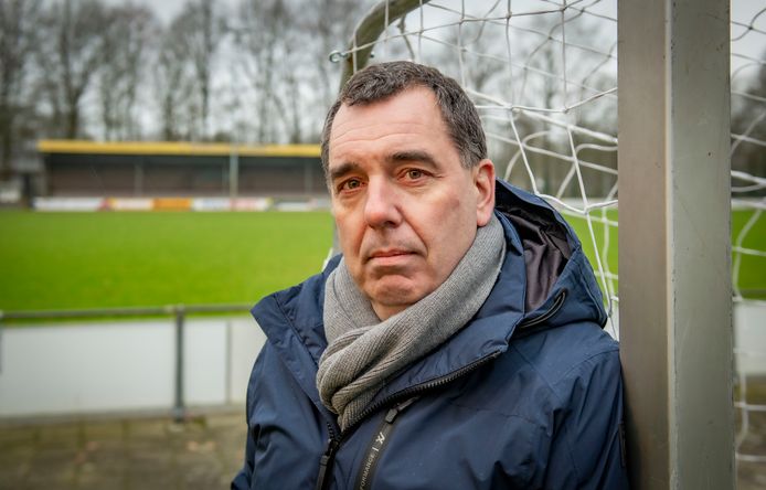 Brummen gaat flink bezuinigen op voetbalclubs. De gemeente wil vanaf 2023 de energiekosten niet meer vergoeden. Volgens voorzitter Paul Busser van Sportclub Brummen een rampzalig besluit.