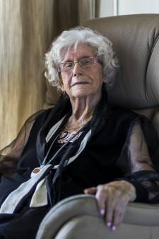 Johanna woont bijna 100 jaar in Utrecht: ‘Gezelligheid is vertrokken, maar ik ben wél trots op de stad’