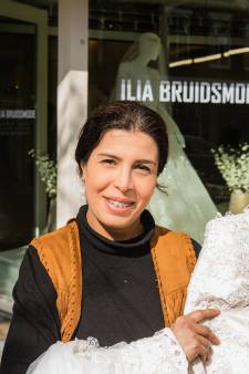 Parveneh had ooit een succesvolle bruidszaak in Iran, nu betovert ze Nederland met haar trouwjurken