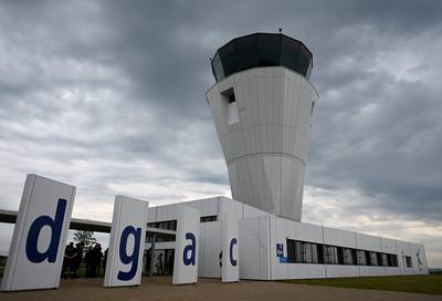 Grote hinder verwacht voor reizigers vrijdag door staking luchtverkeersleiders in Frankrijk