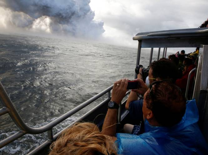 “Lavabom” raakt toeristenboot in Hawaï: 23 gewonden, regels aangescherpt