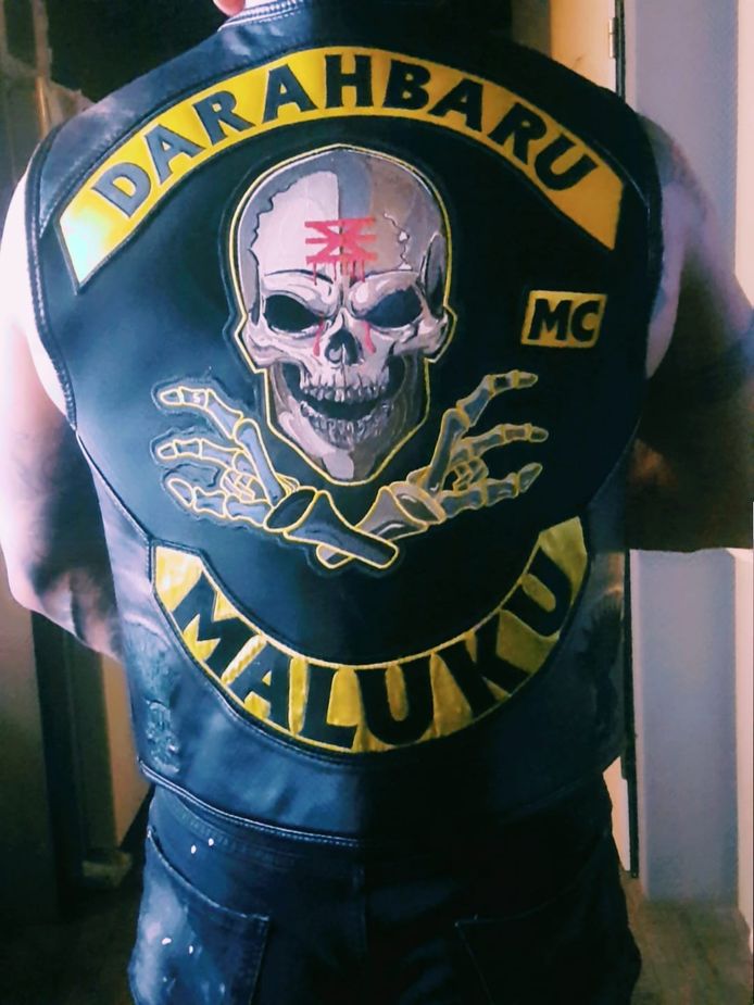 Leden van de Twentse tak van de verboden motorclub Satudarah hebben Darahbaru MC opgericht. Met in het logo het stadswapen van Enschede.