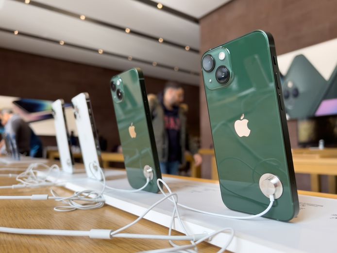 Brésil : Apple interdit de vente d'Iphone 12 et 13 sans chargeur