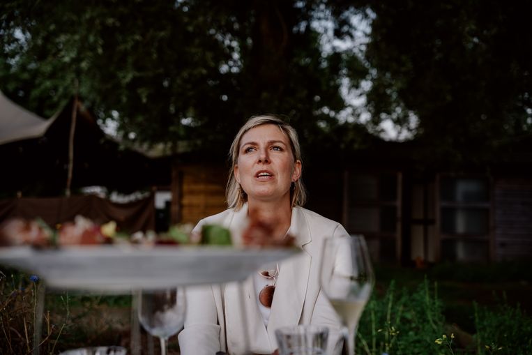 Shannah Zeebroek: 'Wij hebben elkaar veel pijn gedaan, en het laatste jaar verschrikkelijk veel gekibbeld. Maar ik zie Willem wreed graag, en ik aanvaard hem zoals hij is.' Beeld Wouter Van Vooren