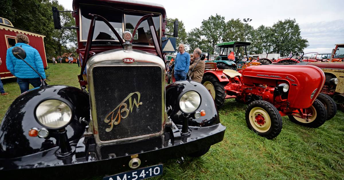 Twents Oldtimerfestival Tilligte weer springlevend: ‘Met dank aan de vrijwilligers, die wilden dat w