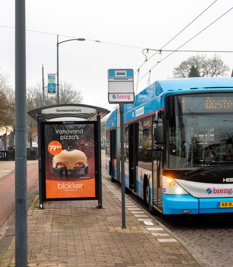 hotel uitvegen Optimaal Renkumse gemeenteraad houdt protest in de trolley: 'De afstand naar het  openbaar vervoer wordt te groot' | Renkum | gelderlander.nl