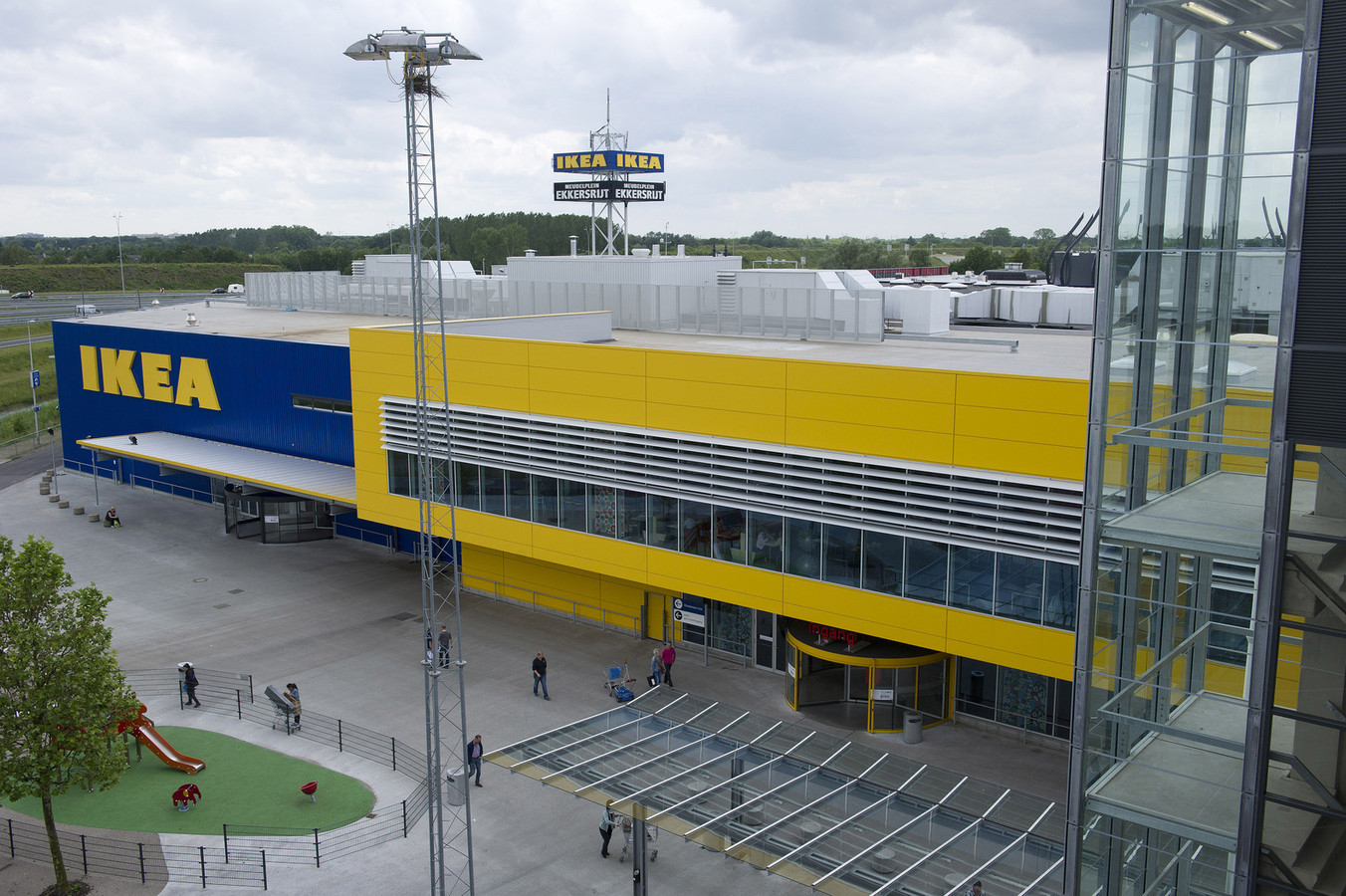 Antecedent pistool klein Ikea in Eindhoven weert 18.000 verstoppertje spelers | Foto | AD.nl