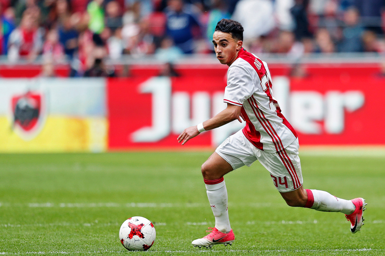 Ajax vindt ‘mooie plek’ voor eerbetoon aan Abdelhak Nouri ‘Het is nu