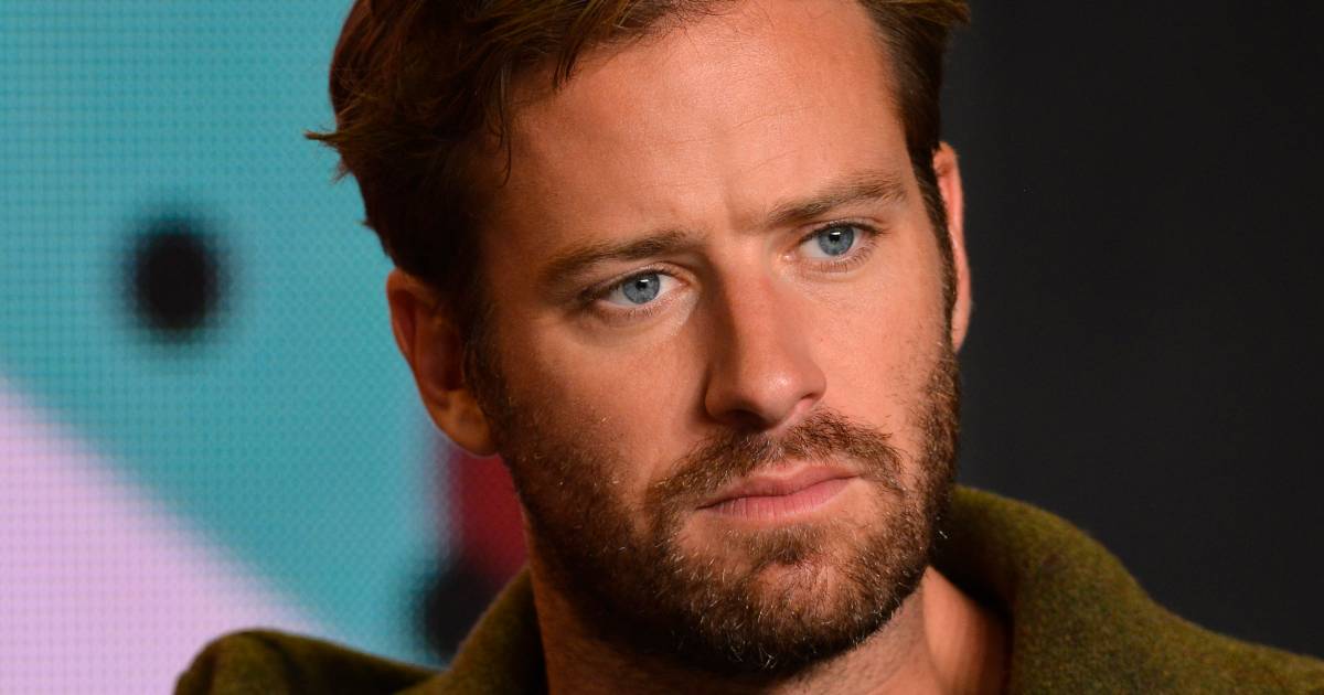 Armie Hammer spreekt zich voor het eerst uit na vermeend misbruik Show AD.nl