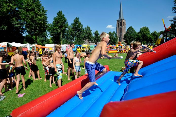 In 2012 was de Gildeweide in Diessen tijdens de kindervakantieweek omgedoopt in camping ‘Plaza del Rio’.