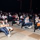 Coronaproof naar het theater in Den Bosch: ‘Wat ziet het er raar uit, maar wat is het fijn dat het weer kan’