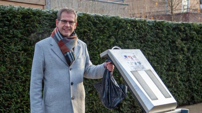 Plan voor recycletarief in Ambacht ligt klaar, maar niet iedereen staat te popelen: ‘Dit is echt onacceptabel’