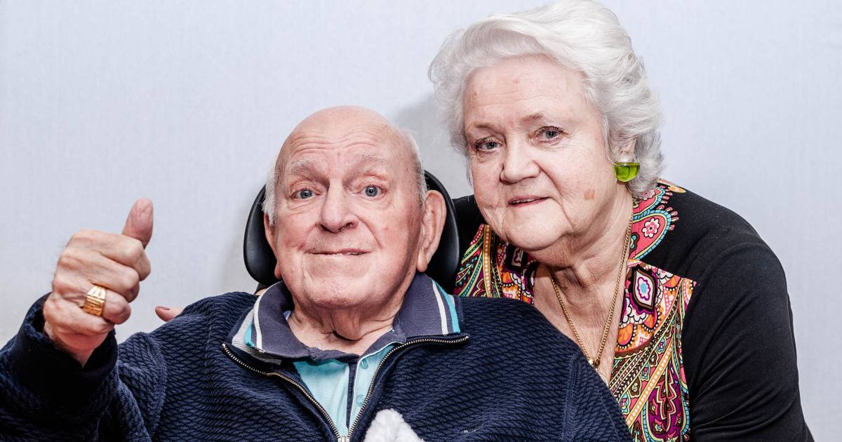 Bas Van Toor 85 Over Het Leven Bestel De Bloemen Maar Af Ik Ben Nog Niet Dood Binnenland Bndestem Nl