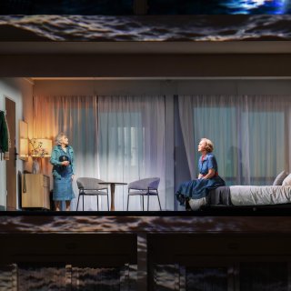 The burden Lisa carries in the opera ‘The Passenger’ feels like an unbearable block of concrete