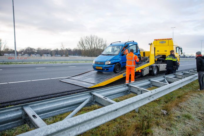Iemand die hoger-opgeleid is hoeft bij verzekeraar Promovendum minder te betalen voor een autoverzekering dan iemand met een mbo-opleiding.