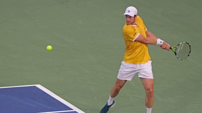 Botic van de Zandschulp slaat zich in drie sets naar derde ronde tegen nummer vier van de wereld in Miami