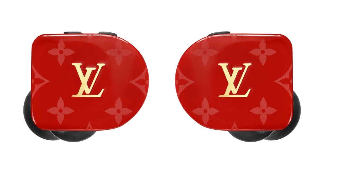 Hypebeasts & Clout Trouts Beware: Louis Vuitton Pods Are Here