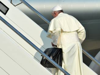 Paus niet te spreken over "luchthavenbisschoppen"