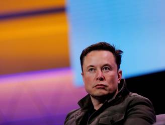 Aandeel van Tesla zakt stevig op Wall Street na poll op Twitter