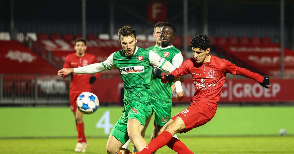 Almere pas laat langs Dordrecht, Cambuur dankzij Mühren en ...