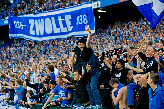 zweep ongeduldig Luiheid Quiz: Wat weet jij nog van de bekerfinale van 2014? | PEC Zwolle: 5 jaar na  de 5-1 bekerwinst op Ajax | destentor.nl