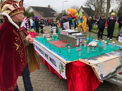 ‘Politiek beladen’ optocht bij de Macharense Kiepenrijers