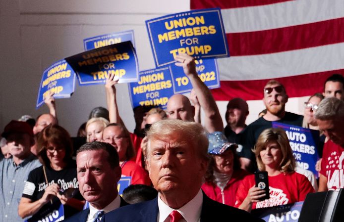 Trump in Michigan, during the second Republican debate.