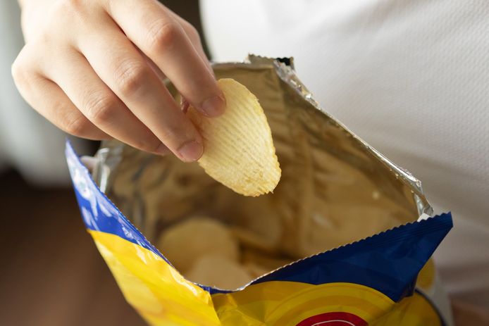 Waarom eten we die zak chips in één keer leeg?