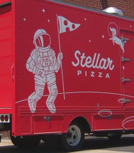 Des ex-scientifiques de SpaceX créent un camion à pizza entièrement automatisé