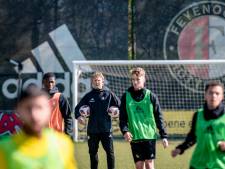 Feyenoord-jeugd snoeihard over eigen opleiding: ‘We zijn volledig voorbijgestreefd’