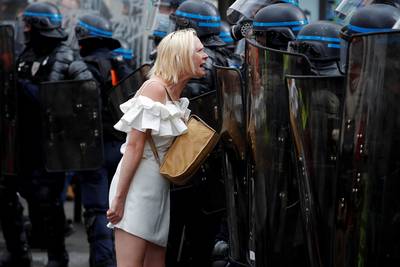 Tientallen arrestaties bij Franse demonstraties tegen coronapas