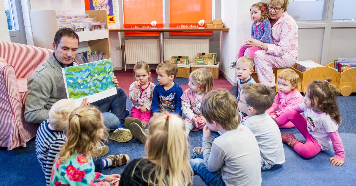 Gesprekken over verkassen van filialen ZINiN-bibliotheek in Daarle en Haarle