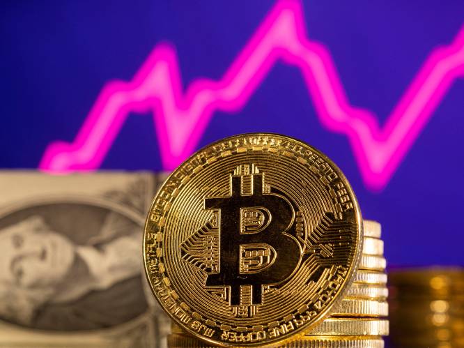 Waarde bitcoin stijgt naar hoogste niveau ooit