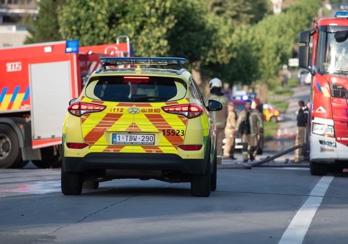 Felle brand woedt bij afvalbedrijf op Industriezone Klein Frankrijk in ...