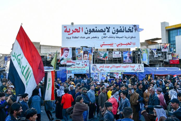 De antiregeringsbetogingen gaan voorlopig door in de grote steden van Irak, zoals hier in Bagdad.