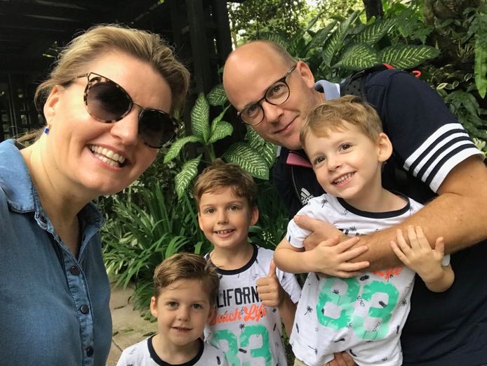 Niek Druijff en zijn vrouw Rianne (42) en hun kinderen Jan (8), Marius (6) en Koen (4).
