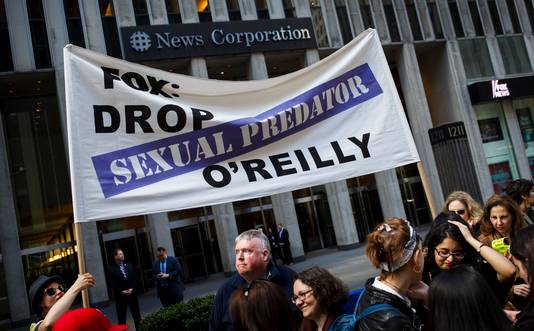 Er waren demonstraties tegen Bill O'Reilly.