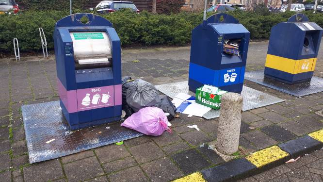 Reinis wil handhaver die optreedt tegen fout aanbieden huisvuil 