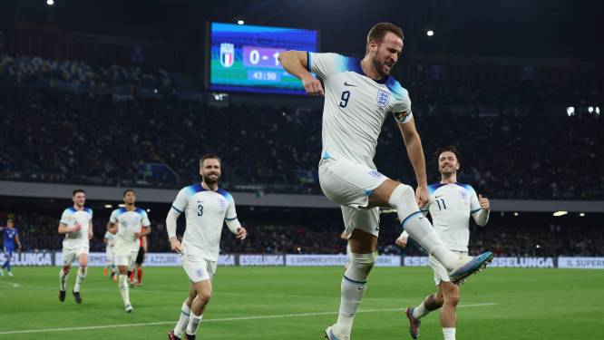 Tien man Engeland dankzij recordgoal Harry Kane te sterk voor Italië: ‘Een magisch moment’