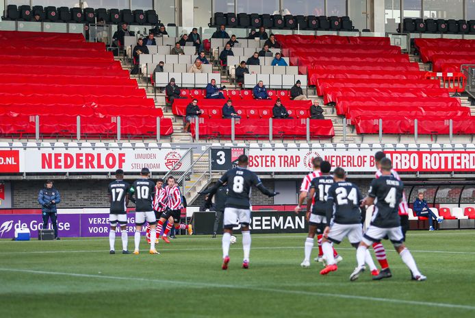 De derby tussen Sparta en Feyenoord staat zondag op het programma. Nu wel met fans op Het Kasteel.