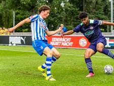 FC Eindhoven verwelkomt 25-jarige Hongaar op proef en zwaait zoon van oud-PSV’er uit